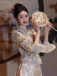 -衣贝姿婚纱礼服馆