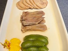 -HOMES上海本帮菜(襄阳公园店)