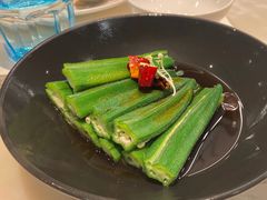 -港丽餐厅(高德置地店)