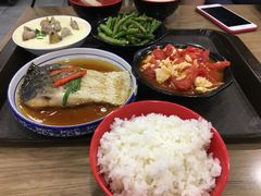 -小梅园饭堂(东方路店)