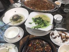 -临街徽菜馆·正宗黄山味