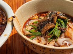 -铭记嘎洒生态鳝鱼(迎春街店)