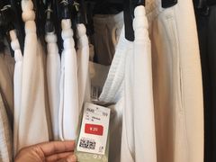 -H&M(鹏欣水游城店)