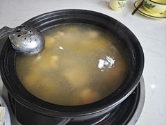 -菌之家·专业纯野生菌火锅·特色炒菌