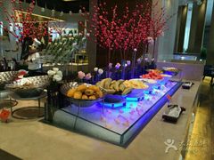 自助取餐区-长沙三景韦尔斯利酒店·Oval全日制餐厅自助餐