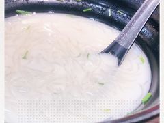 -鸭小妹鸭血粉丝(老门东店)