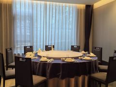 -静之湖湖畔餐厅