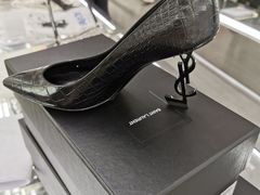 -圣罗兰SAINT LAURENT(佛罗伦萨小镇店)