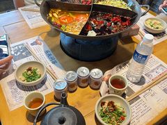 -白乐天毛肚火锅馆(南滨路店)