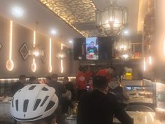 -欧提汗·新疆餐厅·清真(银都路店)