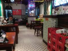 大堂-陈光记烧腊(长寿路店)