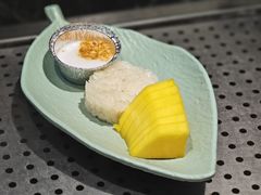 -金马门国际美食百汇(珞喻路店)