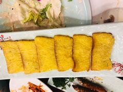 -青瓦餐厅·生鱼片·韩园烤肉(西塔店)