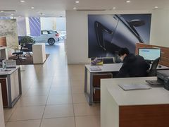 -北京中升宝辉宝马4S店