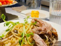 -春树下·树屋花房西餐厅(罍街AS1980店)