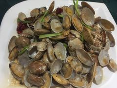 -大城·烧烤海鲜大排档(台东店)