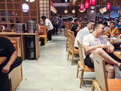 大堂-汉江山料理级自助烤肉黑金冠(周口好吃城店)