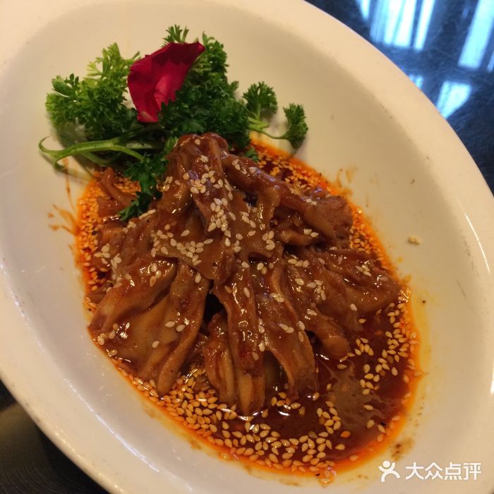 食為天·本地人爱吃的淮扬菜(瘦西湖店)麻香鸭掌图片