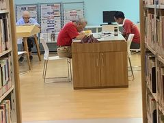 -上海市静安区图书馆(新闸路馆)