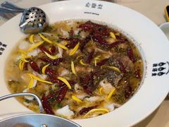 -渔语鱼酸菜鱼新川菜(来福士店)