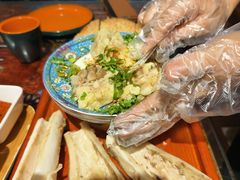 -乡村馕坑肉·烧烤·新疆菜·本地人更爱吃(阿勒泰首店)