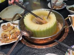 -得意咚瓜·顺德鱼生·冬瓜火锅(深圳首店)