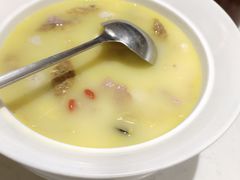小厨三鲜煲-徽镇小厨·经典徽菜(马连道店)
