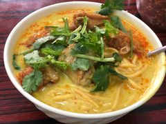 -成群小食店