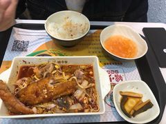 -鲲少爷烤鱼饭.螺蛳粉·清真(爱琴海店)