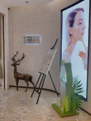 -AKOZO Beauty Salon