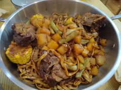 -内蒙焖面大盆骨餐馆(山大路店)