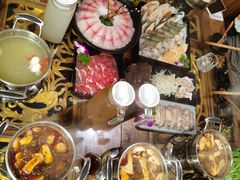 -丽江庭院·云南野生菌·海鲜火锅(鼓楼四合院店)