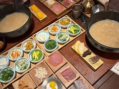 -银米·云南传统过桥米线(双廊黑金冠店)