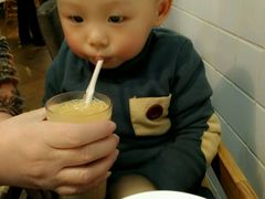 -新大咀港式茶餐厅(宝山万达店)