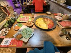 -萍姐火锅·公路夜市(武汉首店)