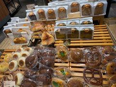 -方炉·天然食材面包店(青秀店)