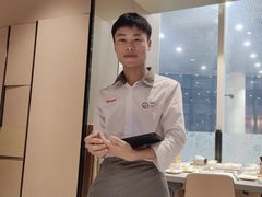 -海底捞火锅(新松江路生日主题店)
