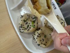 -小杨生煎(成山巴黎春天店)