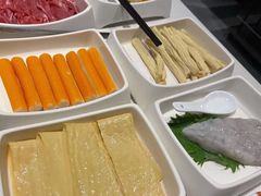 -海底捞火锅(长宁路龙之梦店)