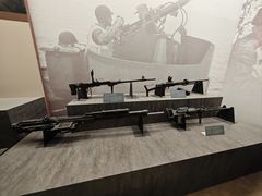 -轻武器博物馆