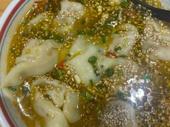 -八二小区抄手(龙湖上城天街店)