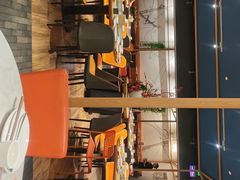 -渝信川菜 · 川味家常菜(财富购物中心店)