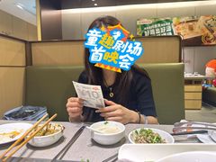 -海底捞火锅(凯德广场店)