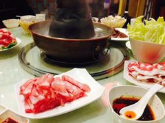 -满旗楼 北京烤鸭·涮羊肉火锅(武昌店)