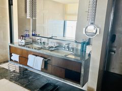 -舟山希尔顿酒店