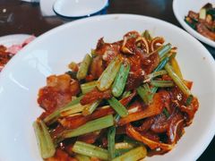 -富正毅三下锅·湘西韵味(天门山索道店)