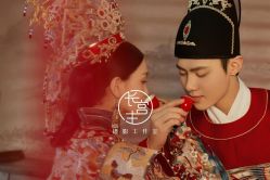 -金海岸婚纱摄影(塘沽店)