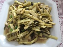 -天乐农家鱼头王(天目湖店)