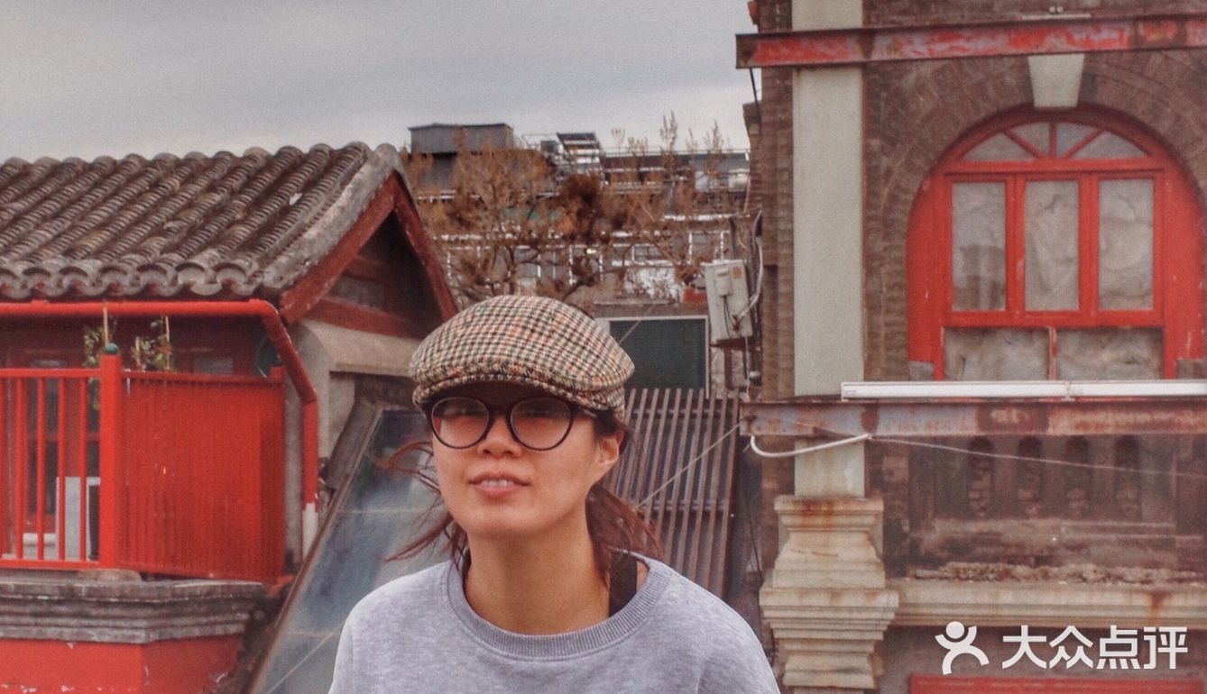 屋顶咖啡店很多，这家与文物近在咫尺