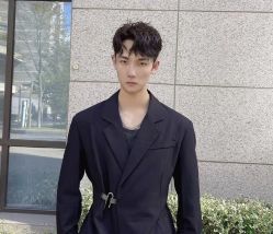 -贝勒爷专业男发